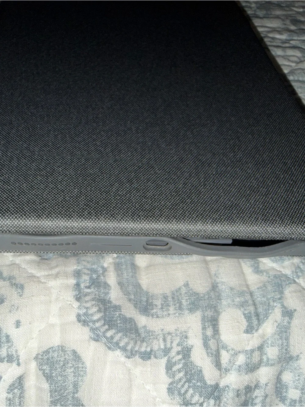 Logitech Folio keyboard for iPad Air